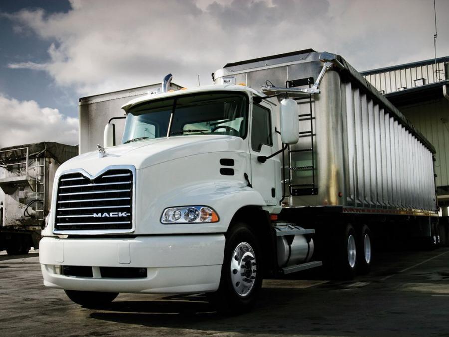  Mack Vision 6x4 2000 года  (фото 11 из 14)